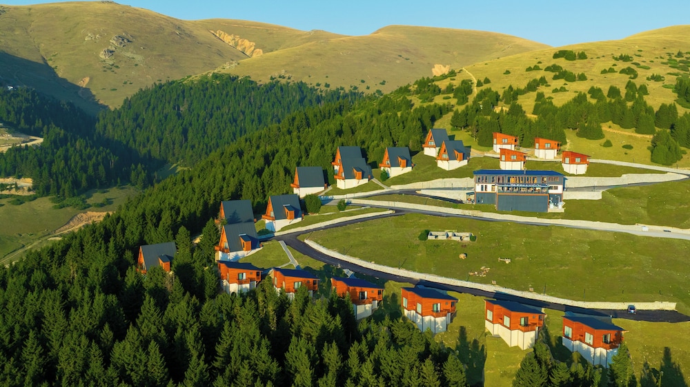 Timira Dağ Evleri