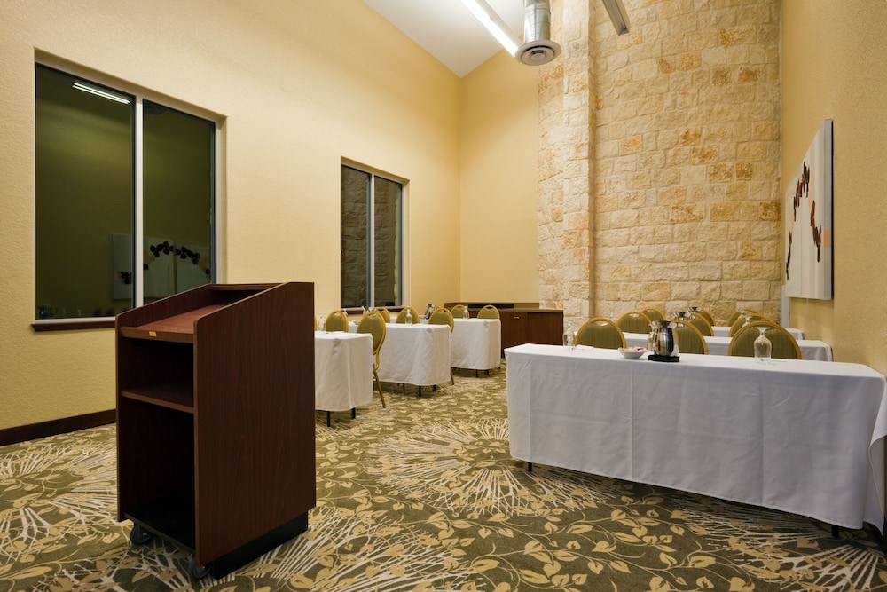 Holiday Inn San Antonio Seaworld by IHG - photo 43