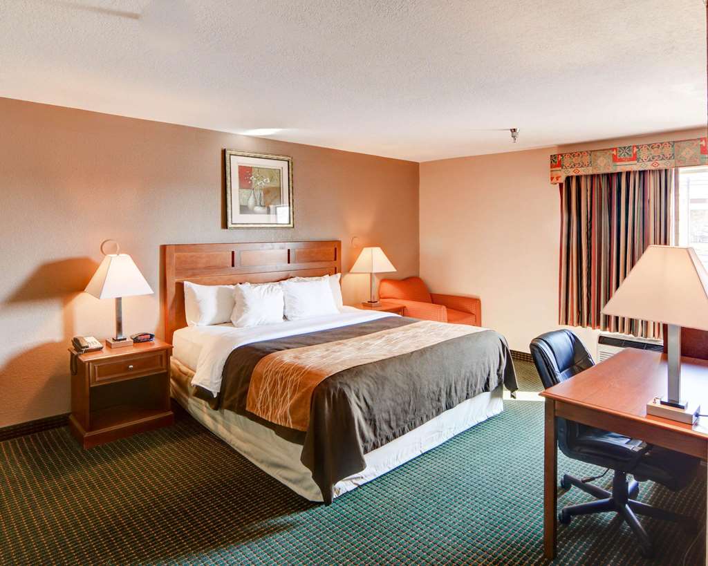 Quality Inn Forest Hill Fort Worth South - photo 20