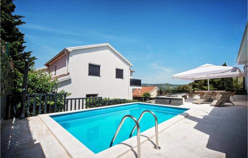 Villa Mondeo — 5-Star Luxury Hotel in Rogoznica, Croatia