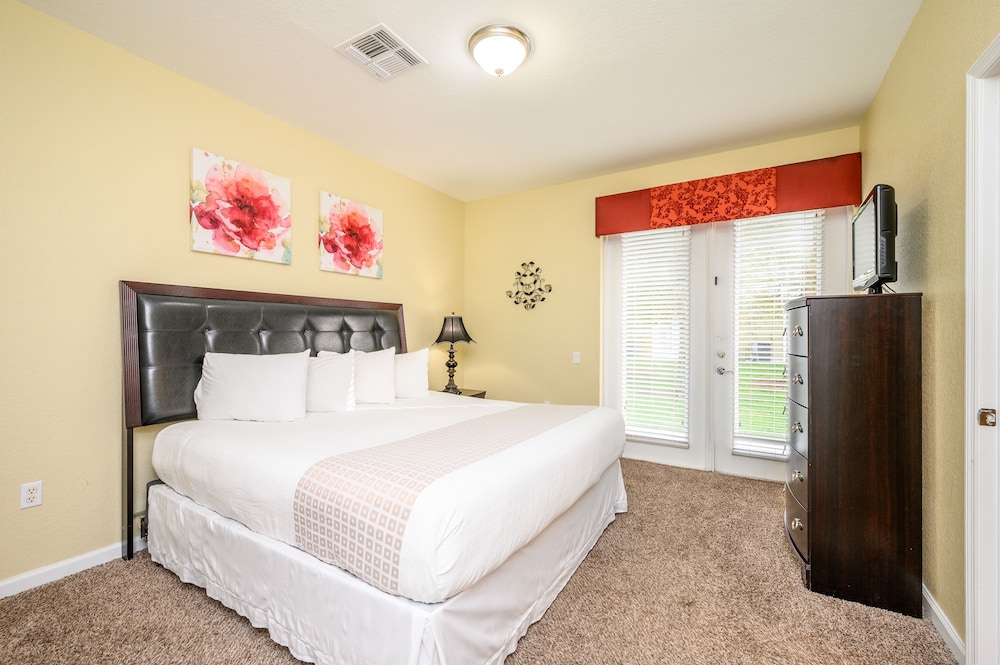 Vista Cay Resort Direct Townhomes by Millennium Management - photo 52
