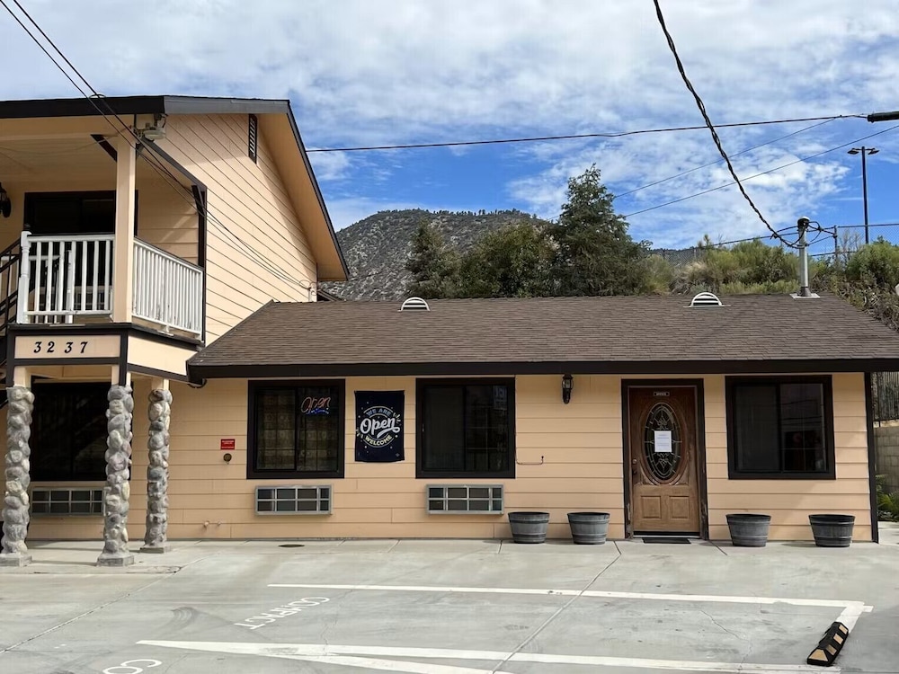 Frazier View Motel - photo 44