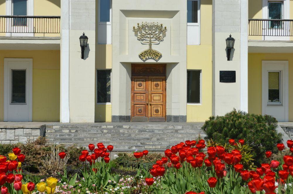 Uzkoe - carbon neutral hotel in Moscow