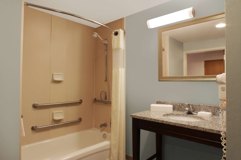 Hampton Inn & Suites Port St. Lucie West - photo 14