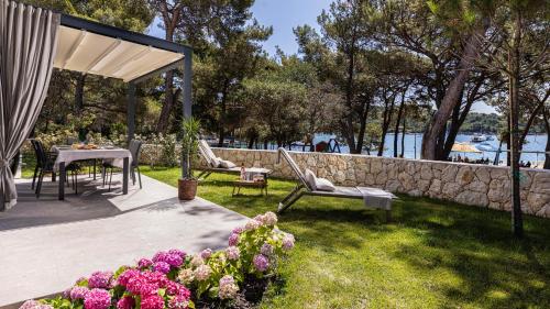 Mare Solis Pinea — 4-Star Luxury Hotel in Mali Losinj, Croatia