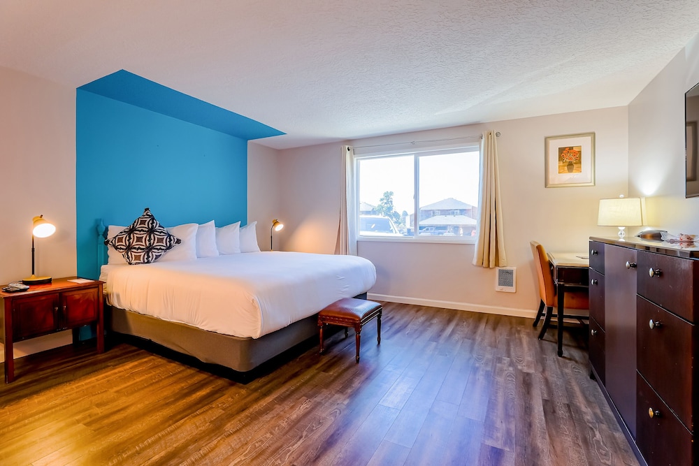 Coast River Inn by OYO Seaside - photo 32