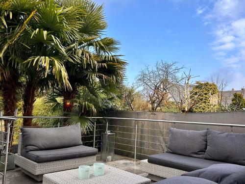 Sonnendeck Wellness Whirlpool Garden Grill 125qm — Meerbusch