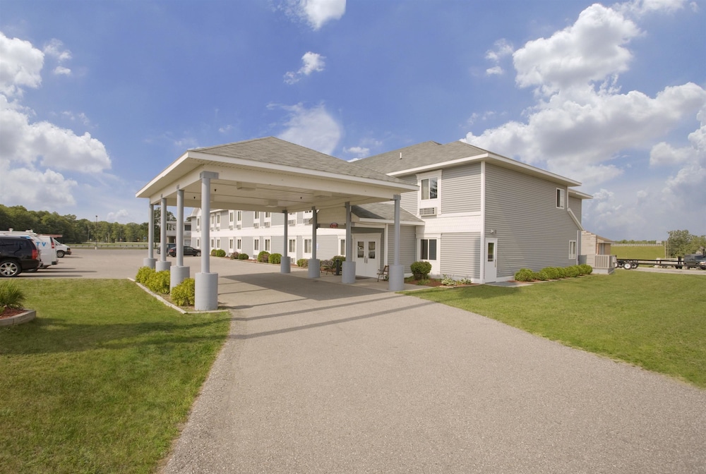 Americas Best Value Inn Gaylord - photo 29