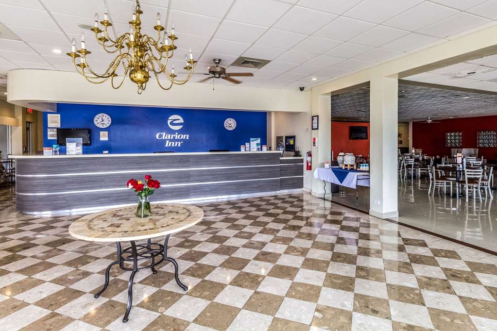 Clarion Inn near McAllen Airport - photo 5