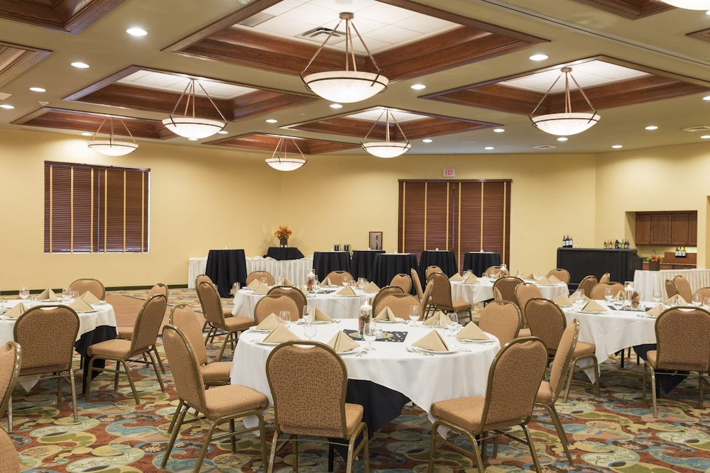 Holiday Inn Midland by IHG - photo 29