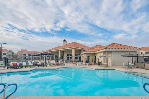 Proximity to TPC & Pools Parking & Perfect for Families H2057 — 4-Star Luxury Hotel in Scottsdale, United States