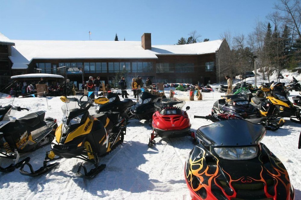Lakewoods Resort & Lodge - photo 39