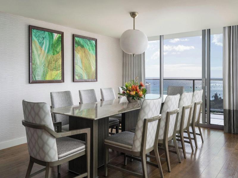 The Ritz Carlton Residences Waikiki Beach - photo 260