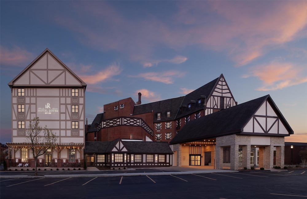 Hotel Royer Urbana Champaign Tapestry Collection by Hilton - photo 57