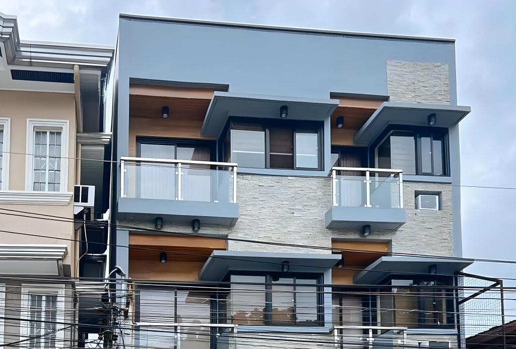 RedDoorz @ CMS Apartelle Olongapo City in Subic, Philippines