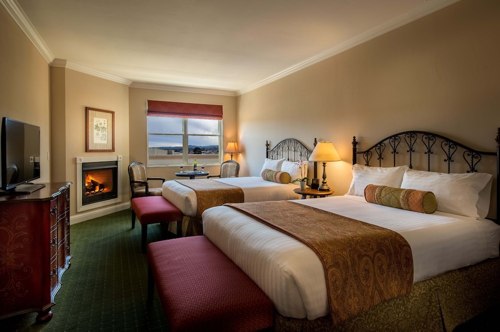 The Monterey Hotel - photo 22