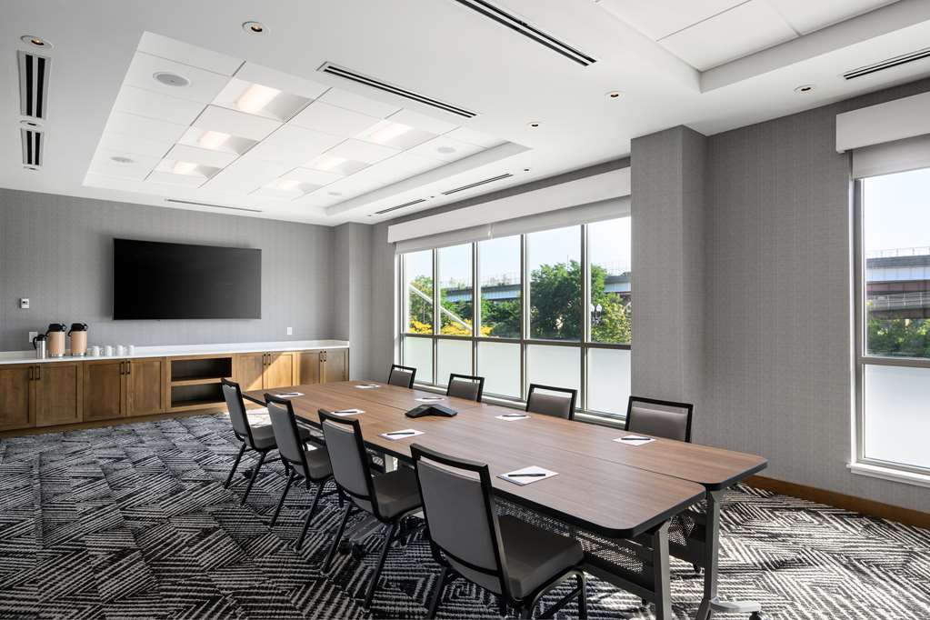 Hyatt Place Albany Downtown - photo 24
