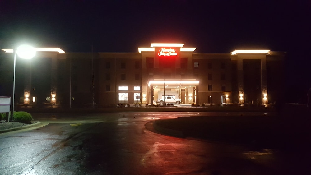 Hampton Inn & Suites Dundee - photo 60