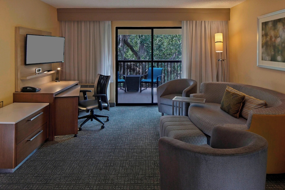 Courtyard by Marriott Orlando East UCF Area - photo 29