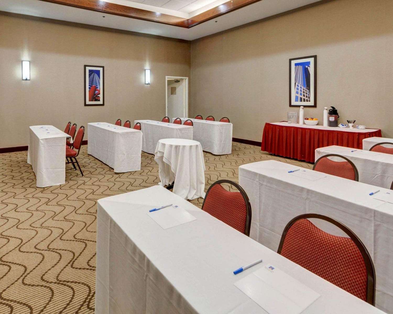 Comfort Inn and Suites Plano East - photo 32