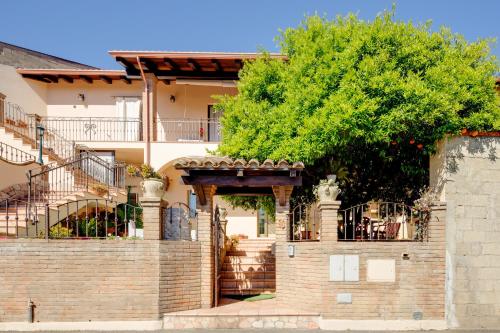 Casa Rosa — 4-Star Luxury Hotel in Fluminimaggiore, Italy