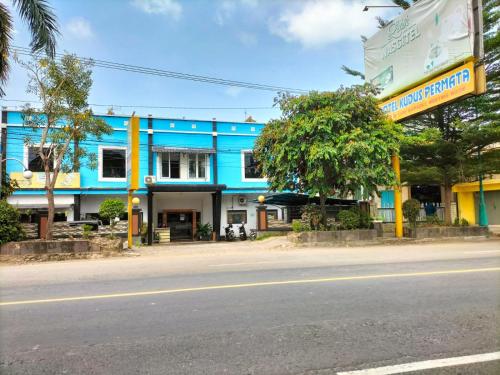 Hotel Kudus Permata — hotel in Slawi