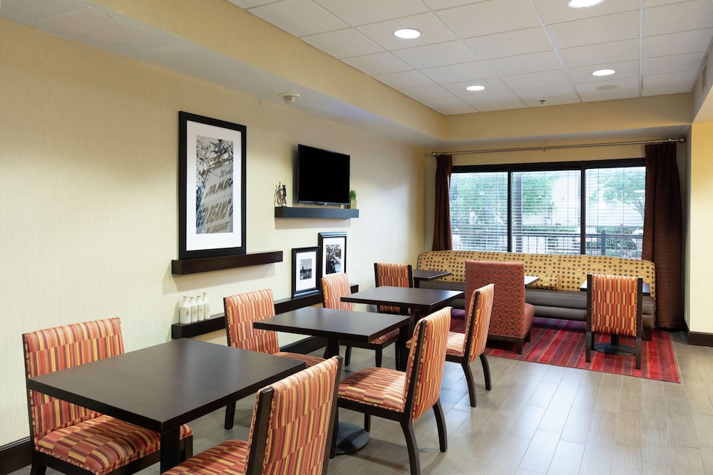 Hampton Inn Houma - photo 29