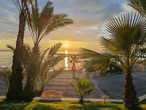 Appartamento con giardino in totale relax al mare #EssenzediMareSanremo — 4-Star Luxury Hotel in San Remo, Italy