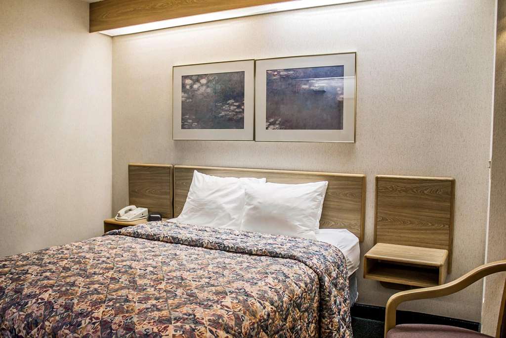 Rodeway Inn Abbotsford - photo 10