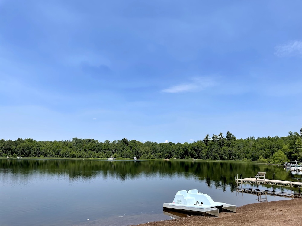 Hanging Horn Lakeside Resort - photo 103