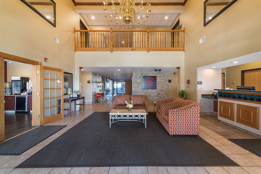 Red Roof Inn St Louis Troy IL - photo 5