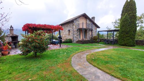 Casas Cleto Laspuna — Laspuna