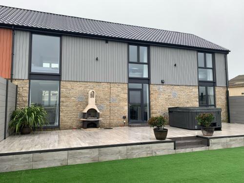 Llawnroc — 4-Star Luxury Hotel in Helston, United Kingdom