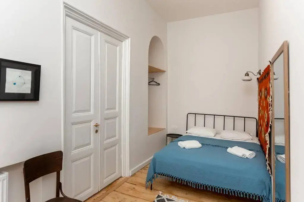 Charming 2BR Apt in Old Tbilisi