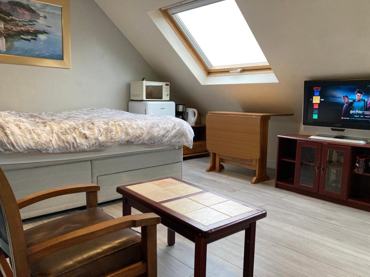B2 Jacks Court — hotel in Stalybridge