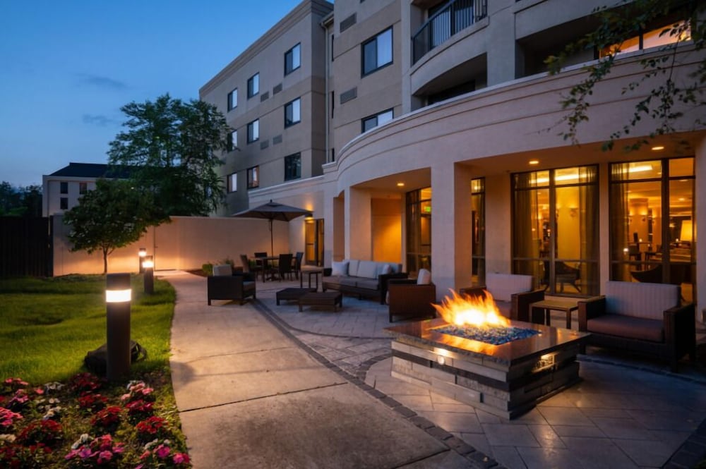 Courtyard by Marriott Middletown Goshen - photo 35