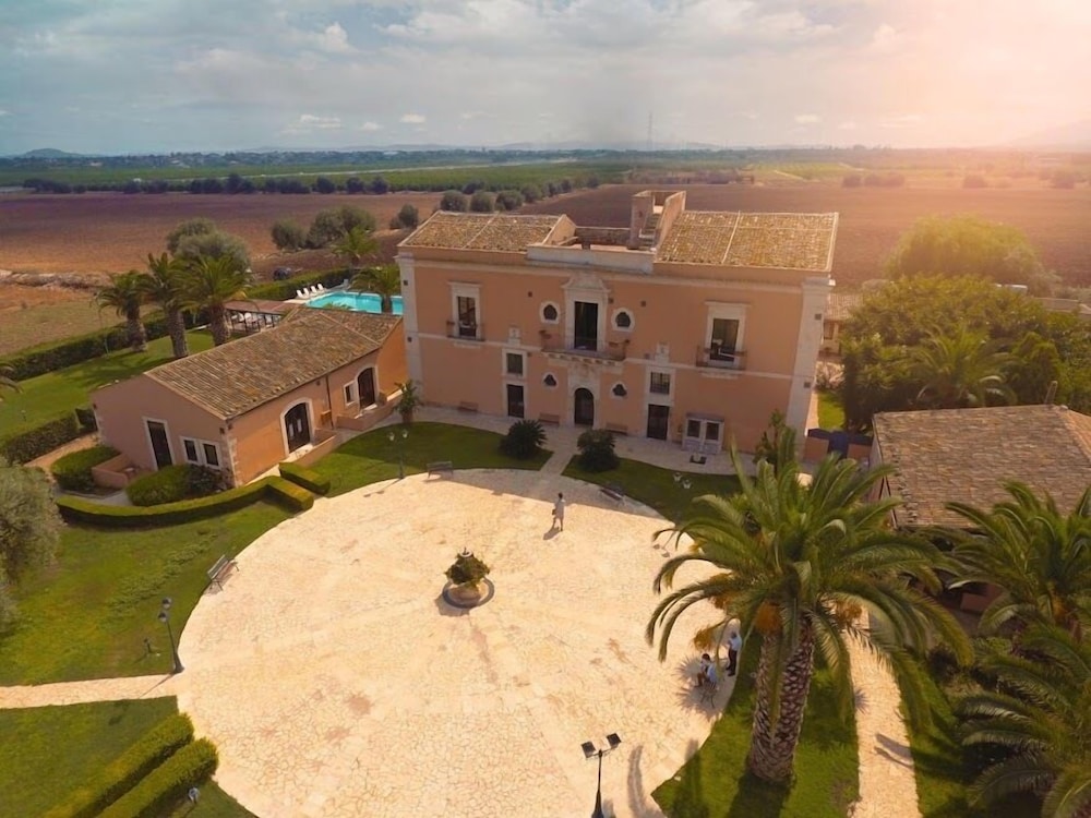 Hotel Lady Lusya in Siracusa, Italy