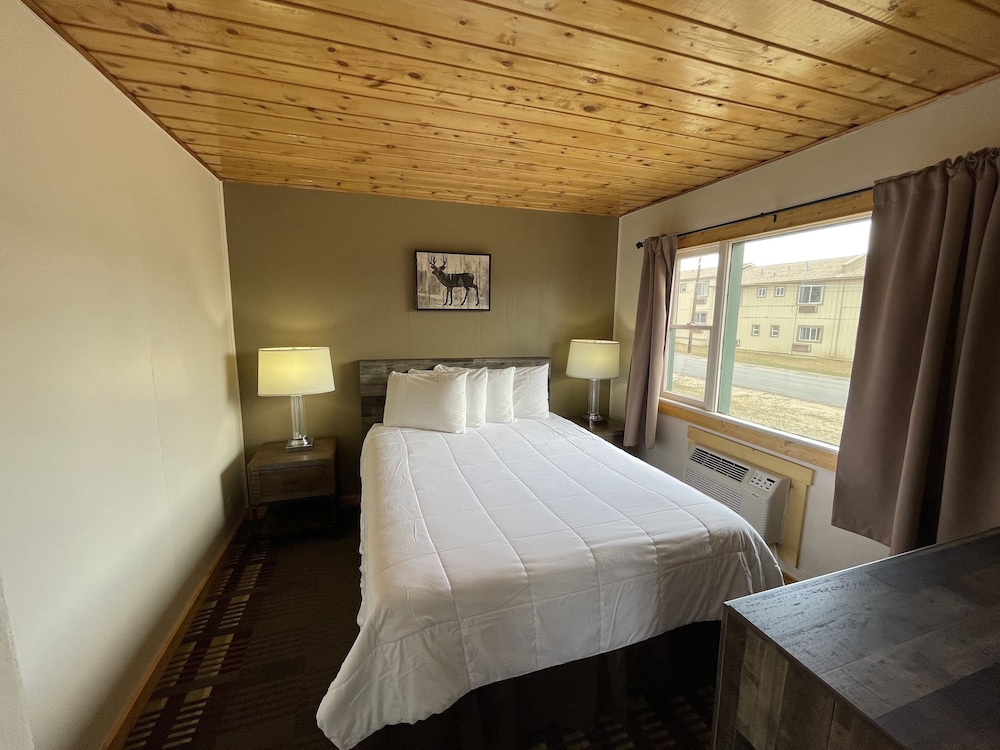 Estes Mountain Inn - photo 51