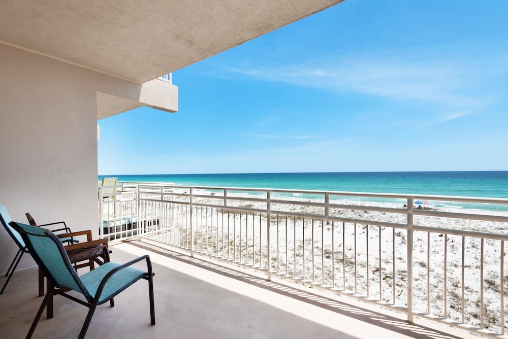 Seahorse unit H — 4-Star Luxury Hotel in Pensacola, United States
