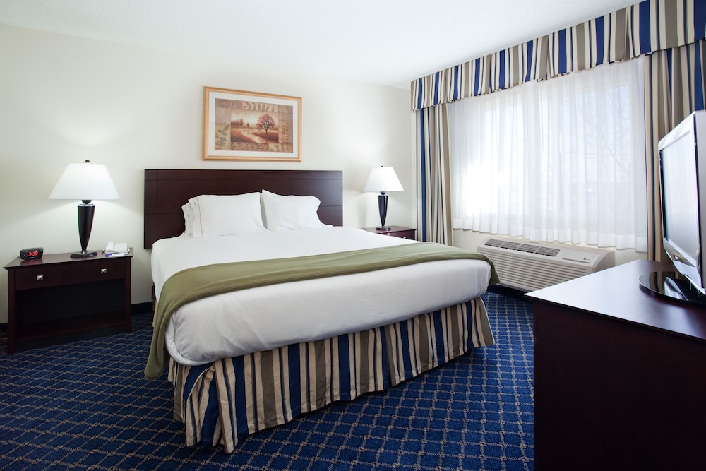 Holiday Inn Express Hotel & Suites Torrington by IHG - photo 6