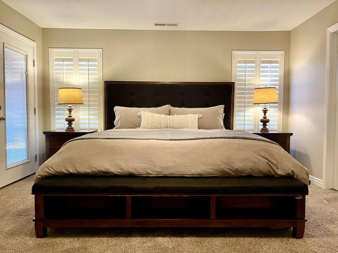 Cozy Desert Retreat Near Zion Patio Dininggrill — hotel in Laverkin