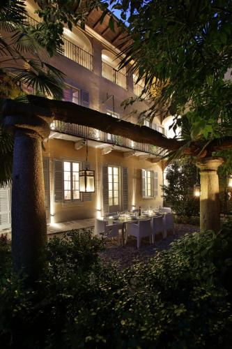 Palazzo dei Leoni in Ameno, Italy