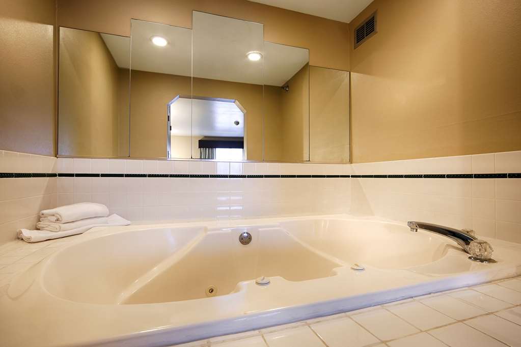 Baymont by Wyndham Marion OH - photo 15