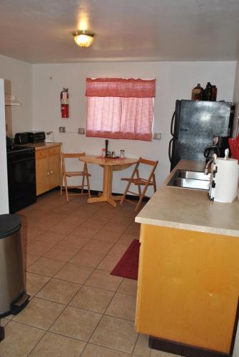 Aspen Inn - photo 25