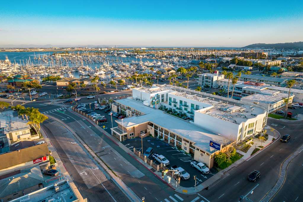 Comfort Inn San Diego Airport At The Harbor - featured photo