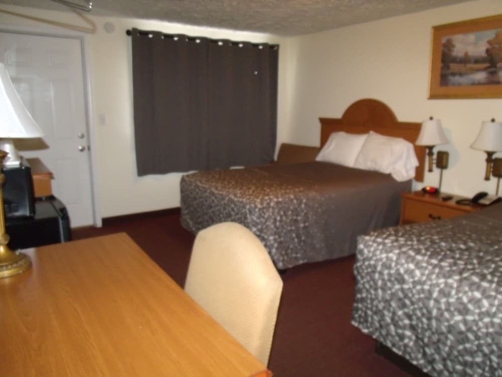 Turnpike Motel - photo 6