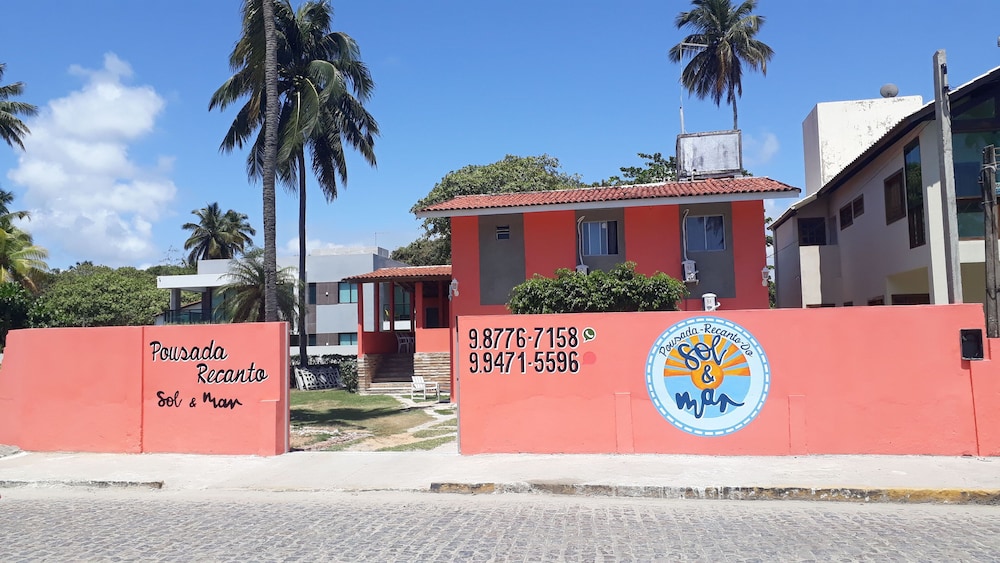 Pousada Recanto do Sol e Mar - carbon neutral hotel in Ipojuca