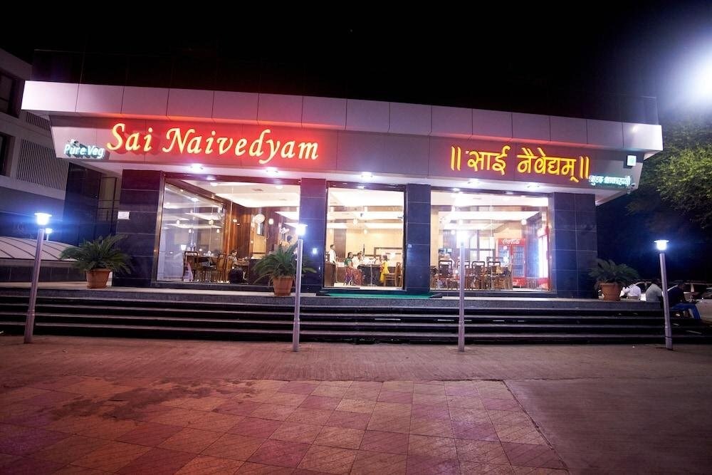 Hotel Shree Sai Dhan Shirdi in Shirdi, India