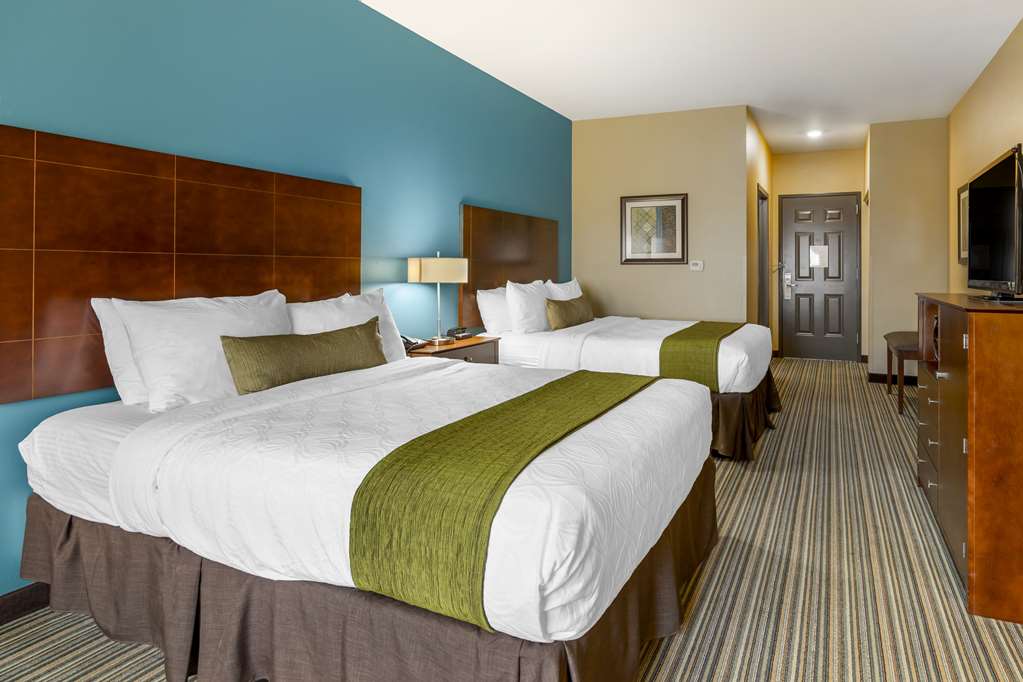 Best Western Plus Patterson Park Inn - photo 18