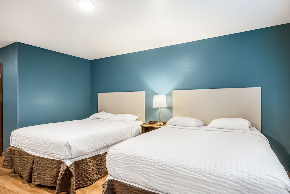 WoodSpring Suites Merrillville - photo 16